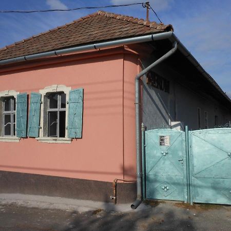 Merum Pinceszet Es Vendegszoba Tállya Zewnętrze zdjęcie